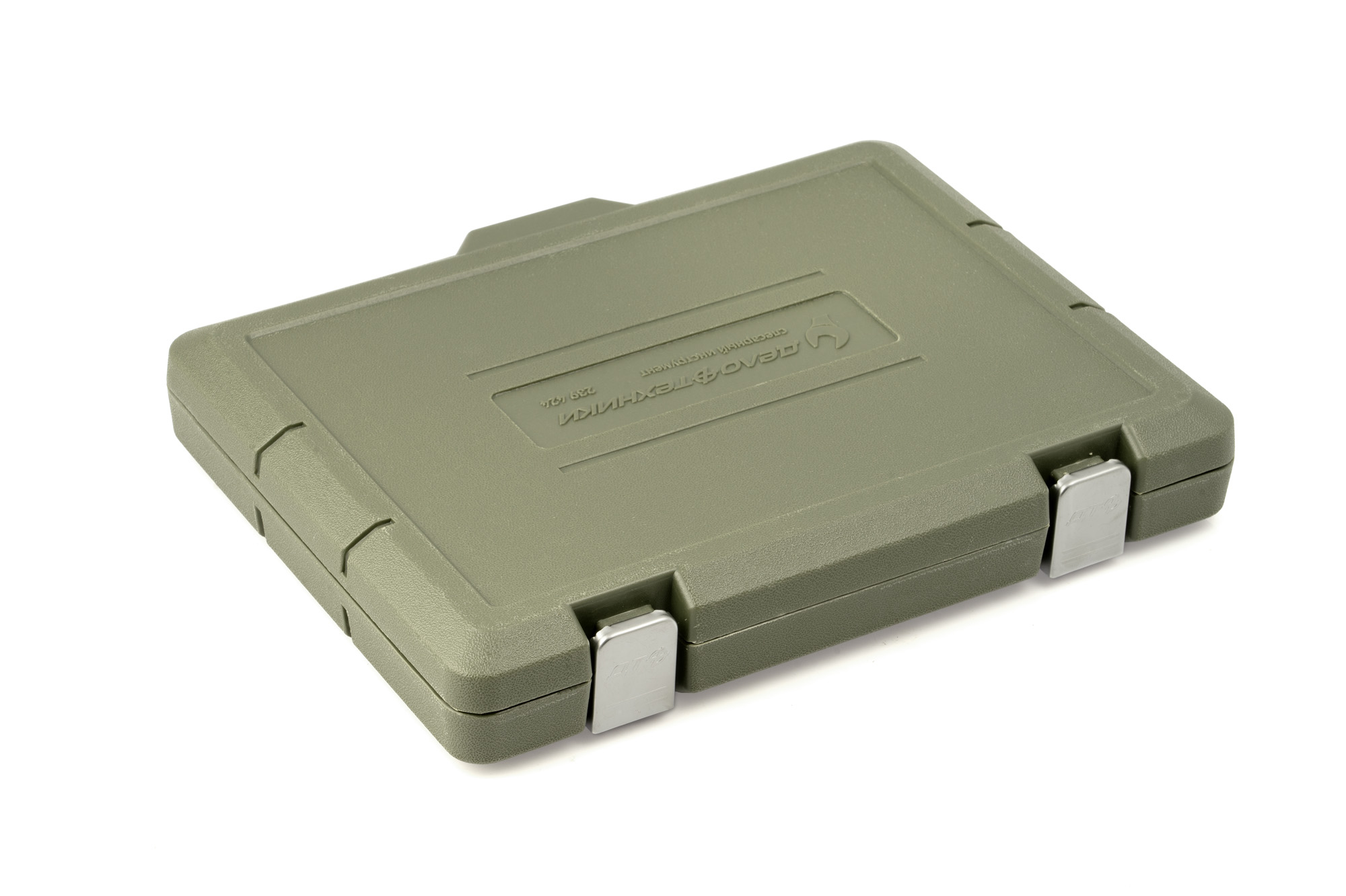 Набор метчиков и плашек, 24 предм.