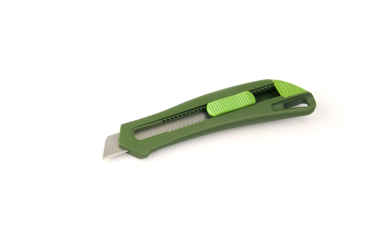 Нож со сменным лезвием, пластиковый корпус, 18мм