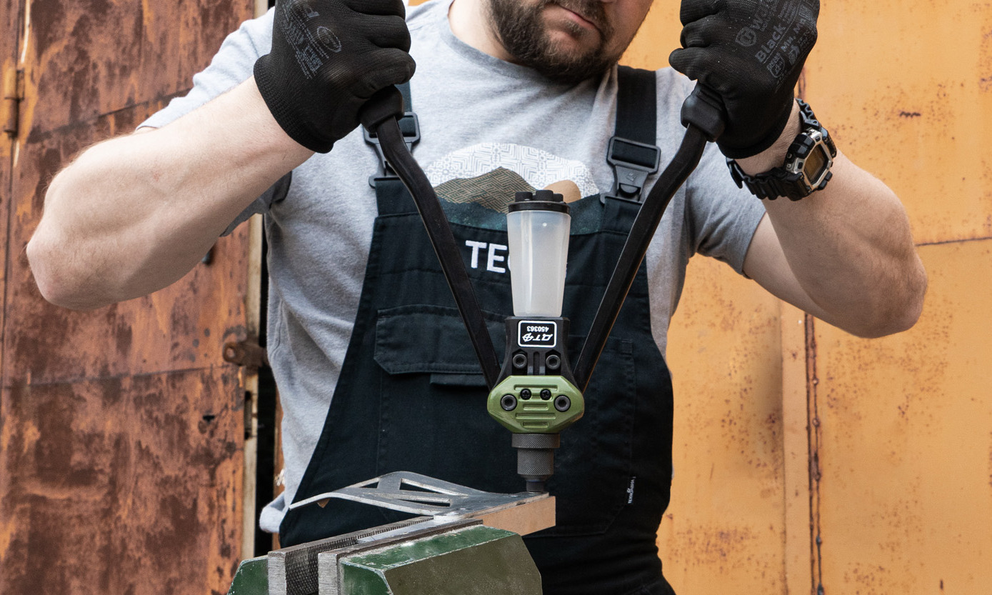 Заклёпочник двуручный усиленный Ø2,4—6,4мм