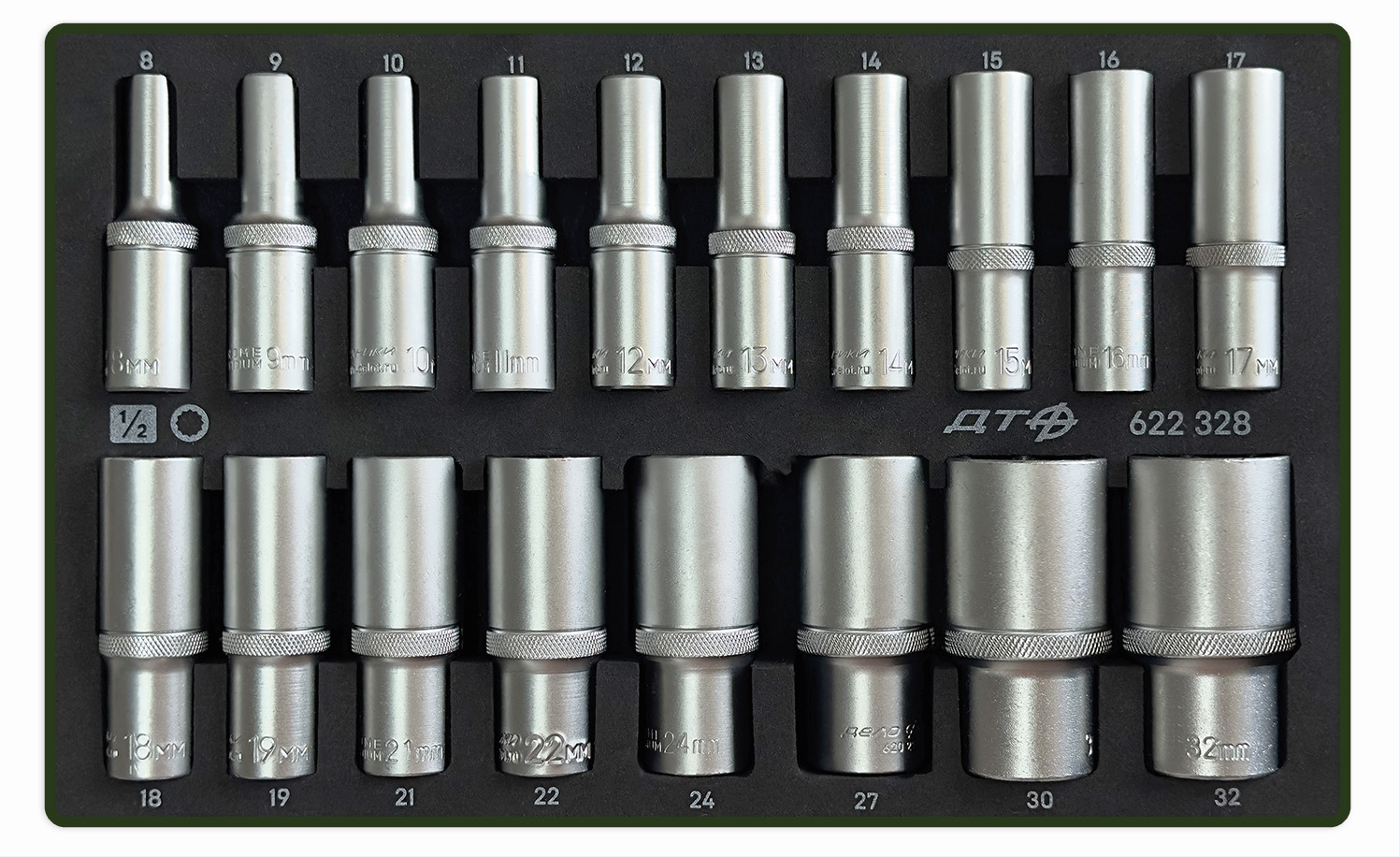 Набор головок двенадцатигранных удлинённых 1/2" в металлическом кейсе, 18 штук